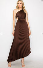 Load image into Gallery viewer, Pleated cut out dress